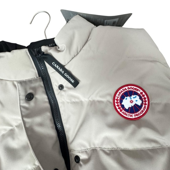 Canada Goose Freestyle Vest Limestone Women’s 3X $595 NWT - Picture 9 of 15